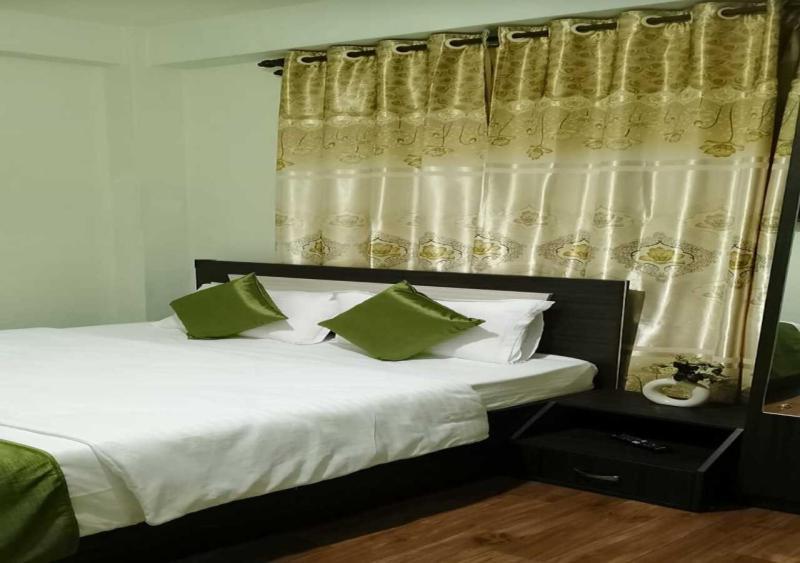Rolyda Guest House Шилонг Екстериор снимка